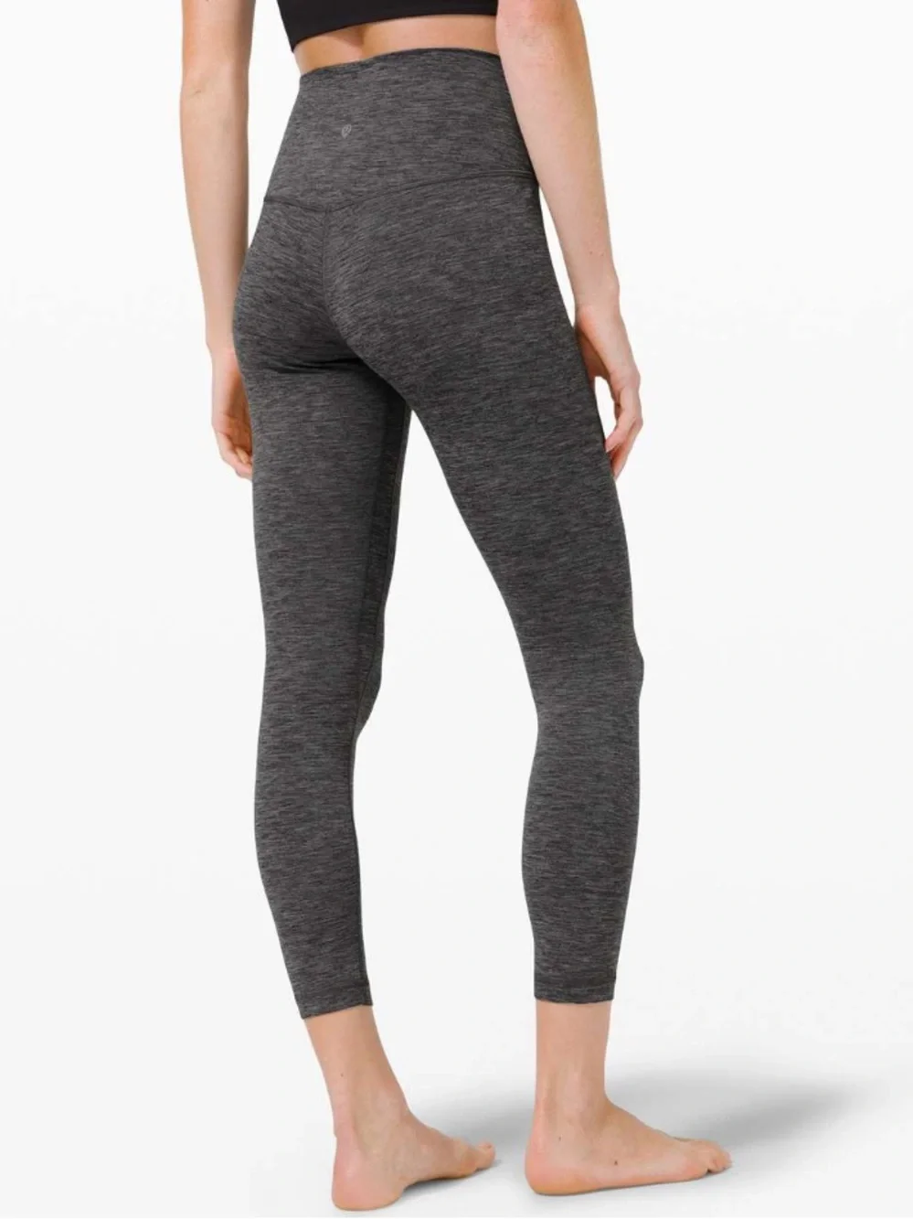 EUC Lululemon Matching Bundle. Size Tops 6/ Bottoms 4